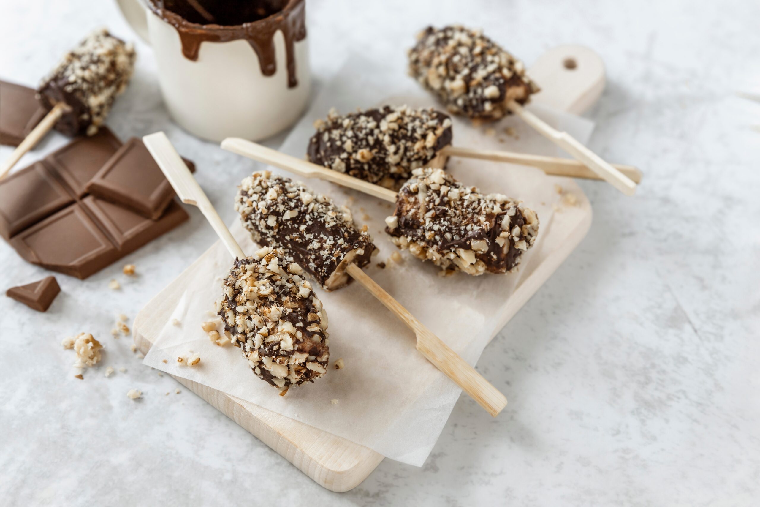 banana chocolate dessert