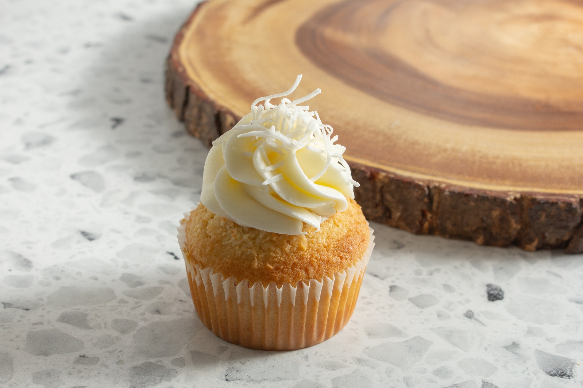 coconut cupcake